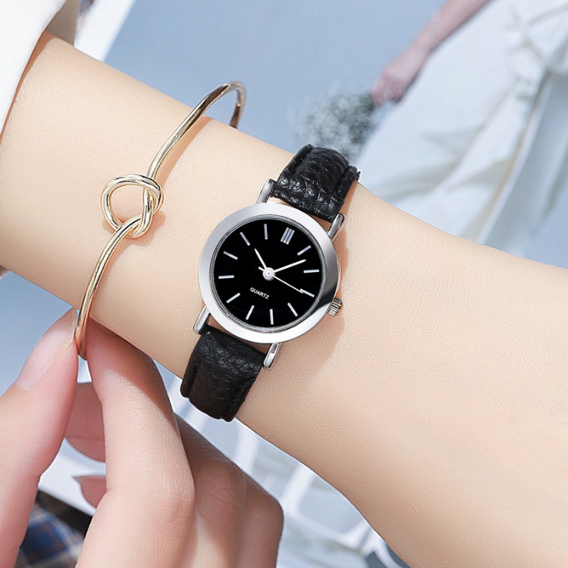 Montre automatique femme vintage ronde bracelet cuir | Noire & argentée Noire Tempor'Elle