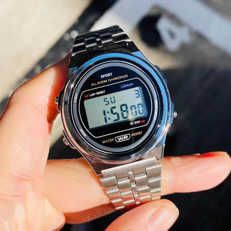 Montre digitale femme fine bracelet en acier | Grise Grise Tempor'Elle